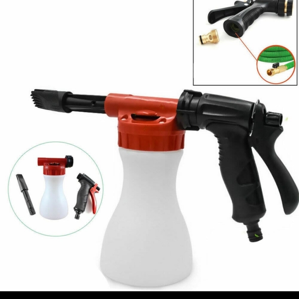 Scuddles Foam Cannon for Garden Hoses. Make your car shine like new!